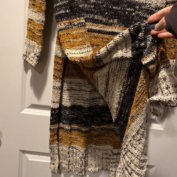 Fp Sweater - Picture 4 of 5